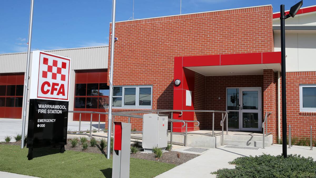 At least three long-serving CFA volunteers at the Warrnambool fire station have tendered their resignations.