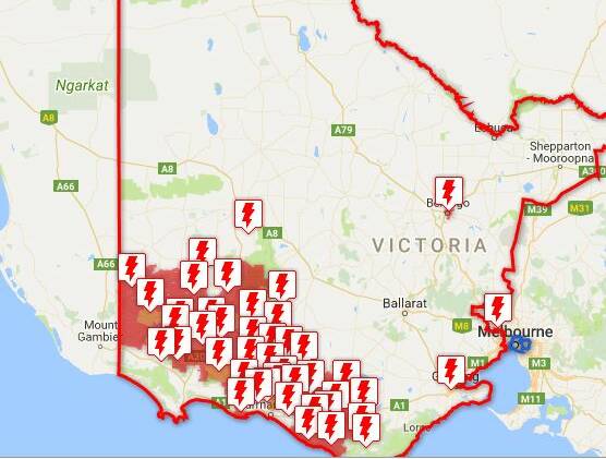 UPDATE: Homes lost in Gazette and Garvoc fires, 15,000 hectares burnt