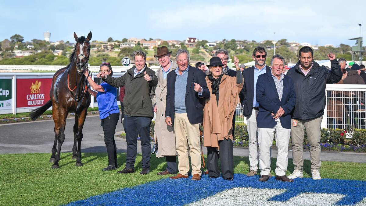 Connections of Vivideel after winning the Carlton Draught BM70 Handicap at Warrnambool on Tuesday, April 30. Photo by Reg Ryan/Racing Photos.
