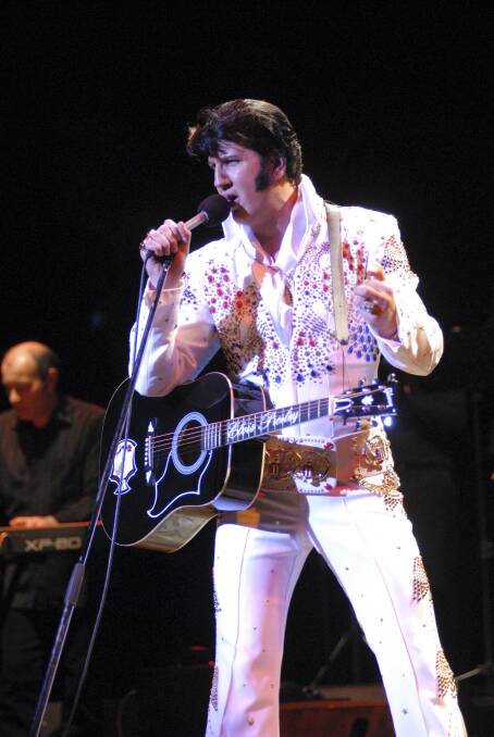 Mark Anthony as Elvis