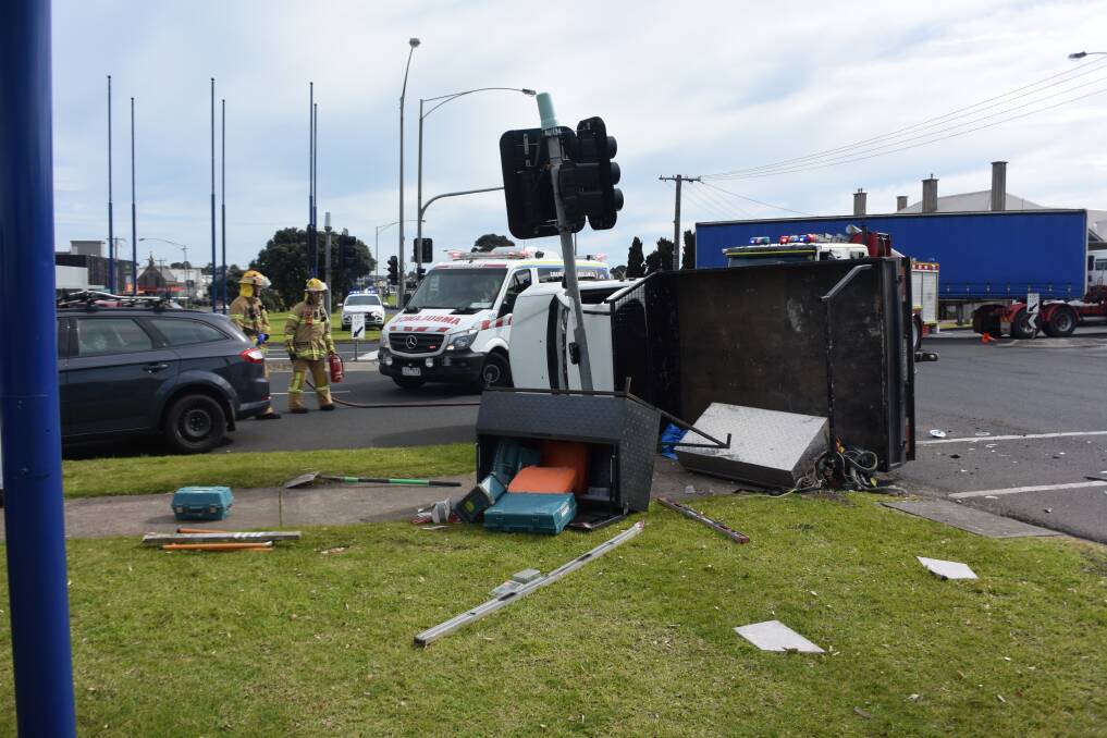 Two utes collided at the intersection of Liebig Street and Raglan Parade.