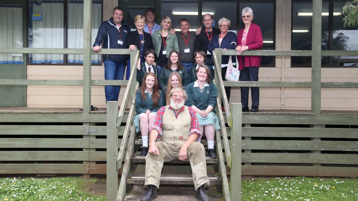 BIG ROLE: The man behind the Oddball story - chicken farmer Swampy Marsh (front) - took time out from his political campaign on Tuesday to visit Brauer College as part of the Standing Tall program. Picture: Vicky Hughson