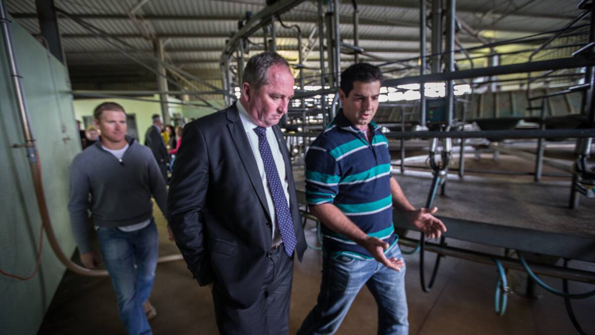 Agriculture Minister Barnaby Joyce talking to dairy farmers in Shepparton.