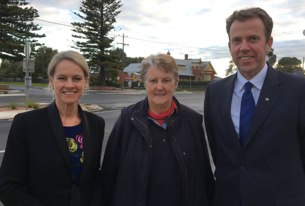 Meeting: Regional Communications minister Senator Fiona Nash visited Mortlake on Monday where she met with Wannon MP Dan Tehan and Moyne Shire councillor Jill Parker to discuss key Mortlake service providers missing out on faster internet service. Picture: Madeleine McNeil