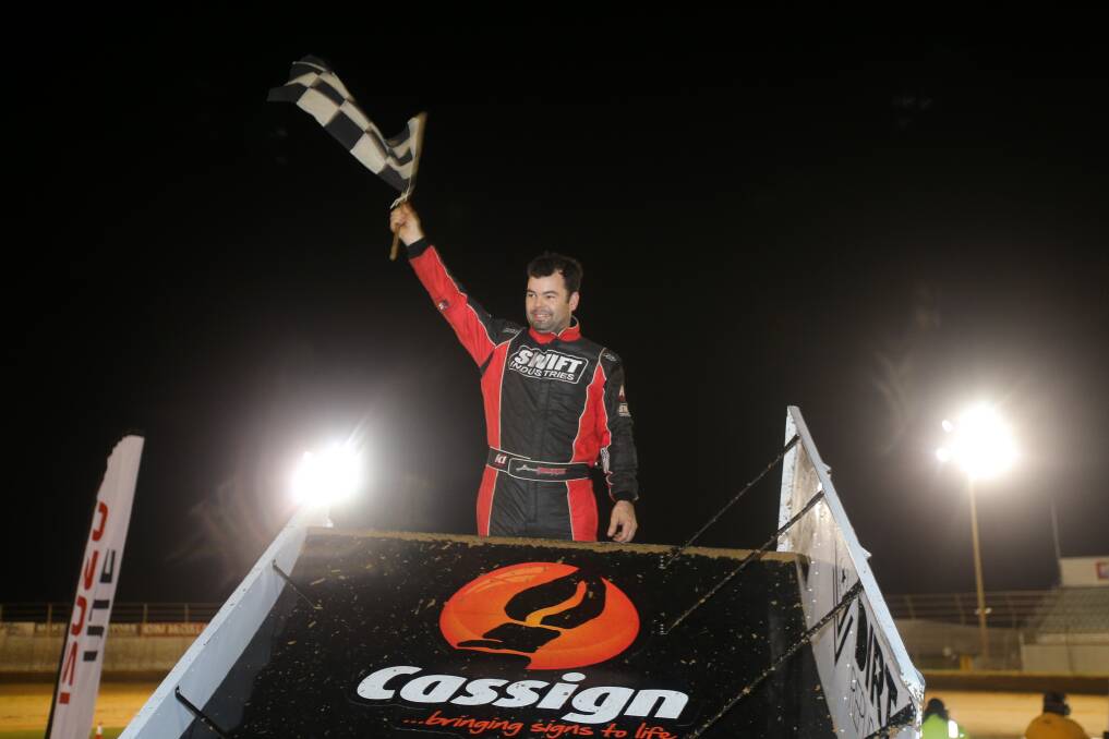 FITTING FINISH: Warrnambool driver Darren Mollenoyux won the Easter sprintcar trail series after collecting A-Main honours at his home track on Sunday night. Pictures: Morgan Hancock