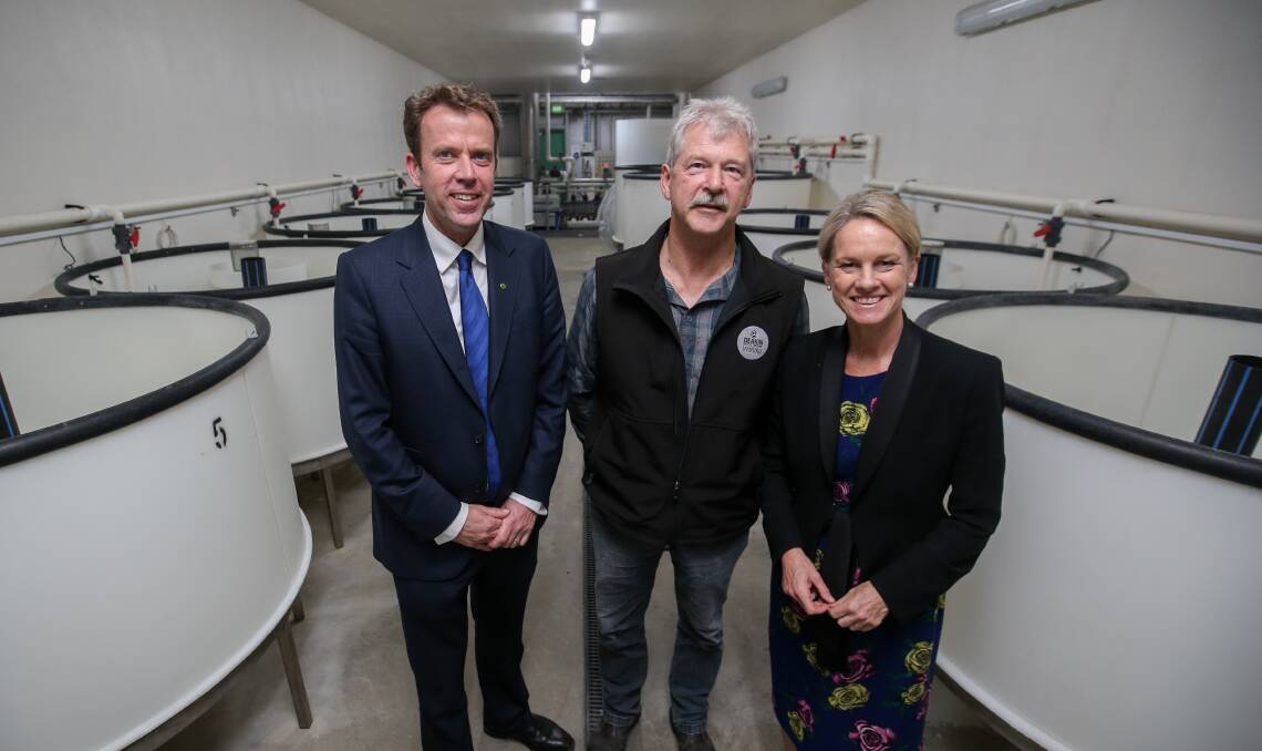 Advocating: Regional development minister and decentralisation advocate Senator Fiona Nash with Member for Wannon Dan Tehan (left) and Deakin's aquaculture facility manager Bob Collins. Picture: Amy Paton