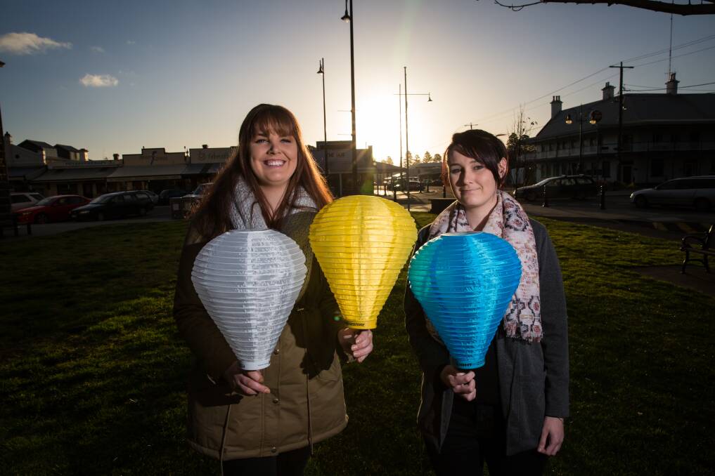READY: Bec Beasley and Leah Martin-Scott are hosting a Light The Night event at Port Fairy's Fiddler's Green this Friday. Picture: Christine Ansorge