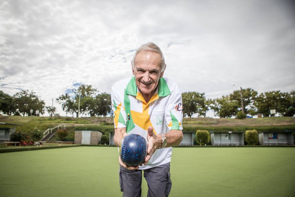 KEEP ON SMILING: Terang lawn bowler Allan Kidd, who is battling cancer, will play in a semi-final on Saturday. Picture: Christine Ansorge