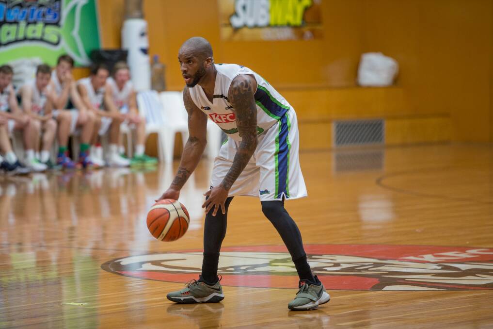 BIG NUMBERS: Warrnambool Seahawks' Xavier Johnson-Blount sank 44 points in their round one win. Picture: Christine Ansorge