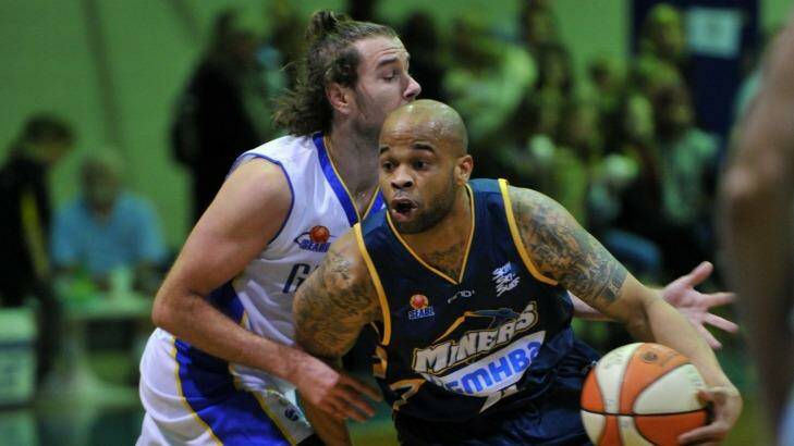 Ballarat's best: Roy Booker, pictured playing for Ballarat against Canberra Gunners in 2014, was strong in his side's 105-100 win on Saturday.  Photo: Graham Tidy GGT