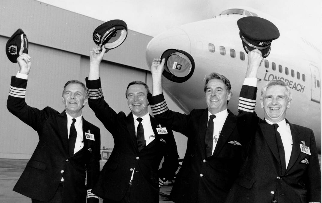 Hats off to history: The Qantas pilots and crew who flew a 747-400 on a record-breaking flight  in 1989 for the longest non-stop flight (London-Sydney) of any commercial airline