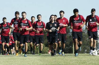 Domestic chores: The Wanderers train at Sydney Olympic Park yesterday.  Photo: Christopher Pearce