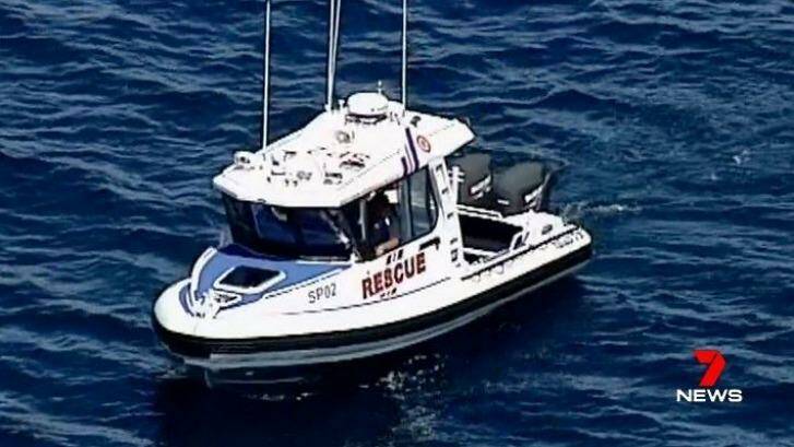 Search and rescue boat off Point Lonsdale. Photo: Twitter/@7NewsMelbourne