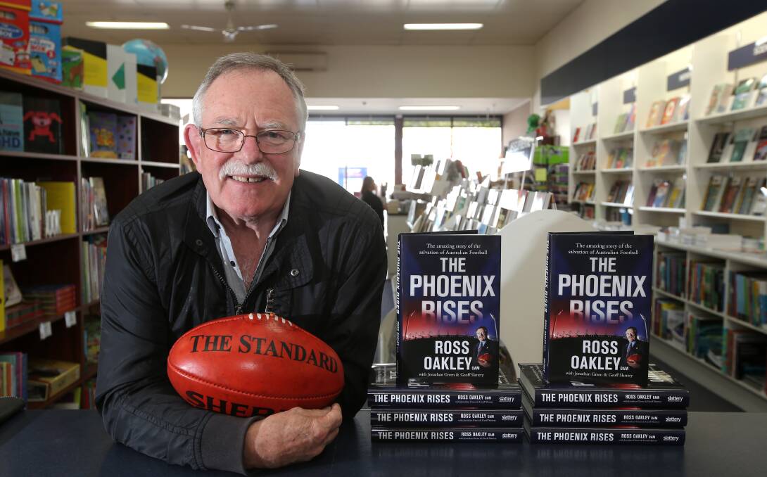 Former AFL boss Ross Oakley raised concerns about the AFL’s free agency policy while in Warrnambool yesterday to promote his new book.
