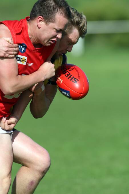 WDFNL wrap, gallery: Timboon Demons hold on against East Warrnambool