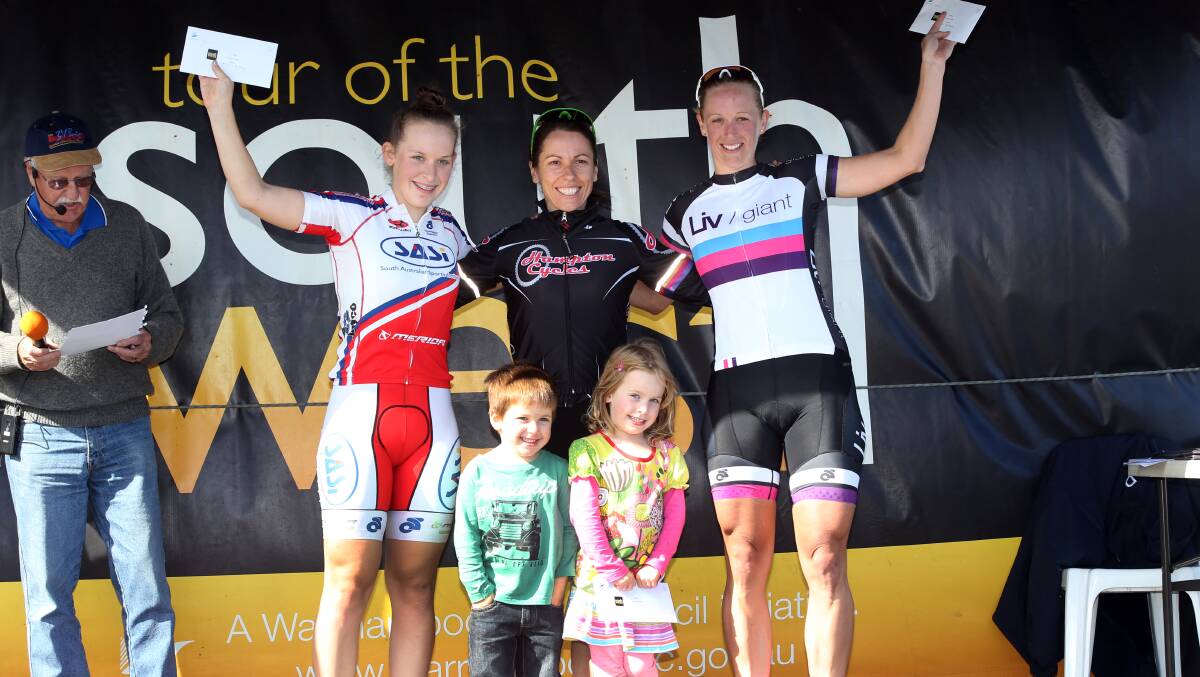 Womens A Grade criterium winners ( from left) second Jessica Mundy, first Lisa Hanley and her children Sophie and Hamish and third Nicole Whitburn. Picture: DAMIAN WHITE 