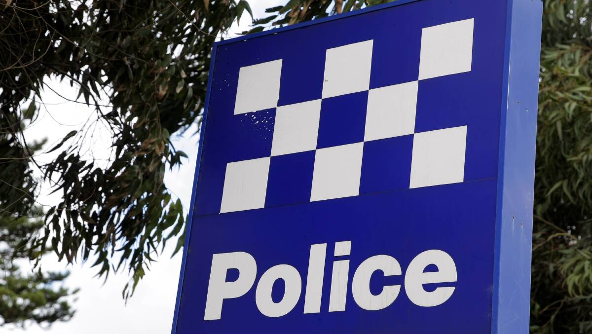 Police arrested a man in front of the Warrnambool courthouse after overhearing him making threats. Picture: FILE.