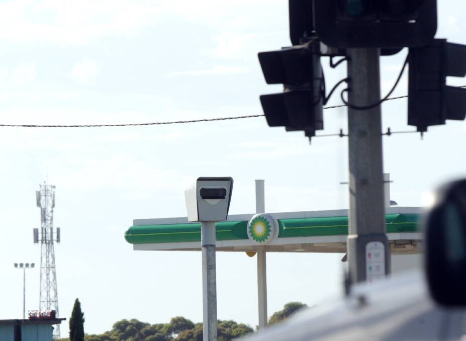 The fixed speed and red light camera at the intersction of Raglan Parade, Mahoneys and Horne Road is bringing in $3000 daily. 