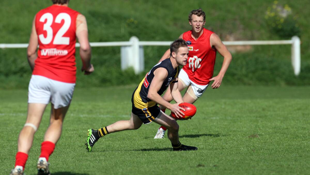 WDFNL Round 5 action between Merrivale and Dennington. Picture: LEANNE PICKETT 