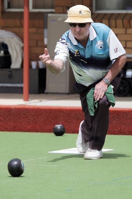 Port Fairy’s Jim Lowe is on the ball. 131116RG34 Picture: ROB GUNSTONE