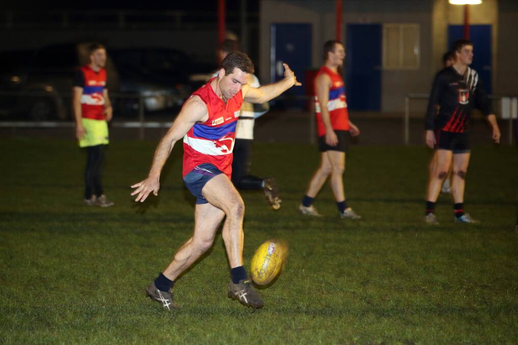 Tom Wright works through a skill drill at Panmure training last night. He was named on a half-back flank.140821DW83 Picture: DAMIAN WHITE