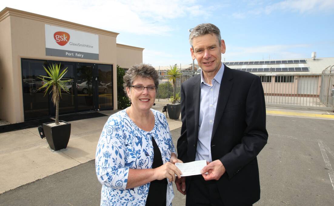 Peter’s Project director Vicki Jellie gratefully accepts a $25,000 cheque from Darby Lee on behalf of the GlaxoSmithKline pharmaceutical plant at Port Fairy.     