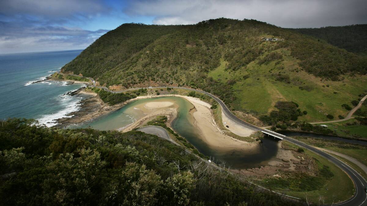 Traffic flow on the Great Ocean Road between Lorne and Apollo Bay will be disrupted by drainage works next month. 