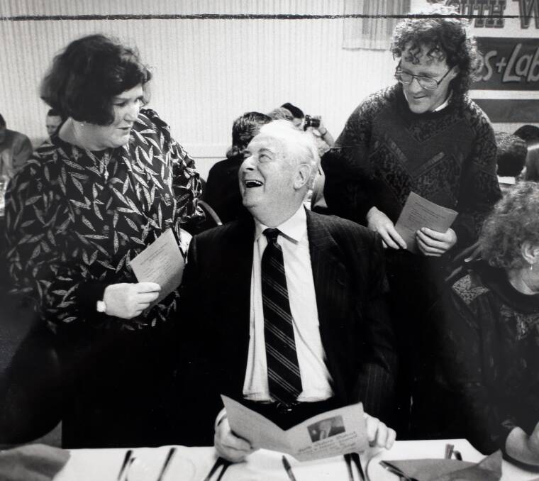 Gough Whitlam meets supporters at the Richmond Henty Hotel, Portland, in August 1990. Picture: Simon O'Dwyer,.