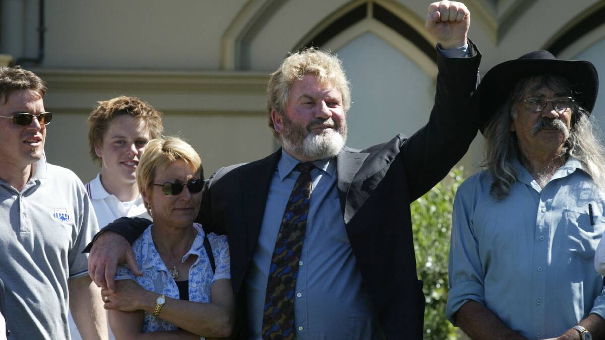 Suspended Aboriginal leader Geoff Clark outside the Warrnambool County Court where he was convicted and fined $750 for obstructing police, but was dismissed a behaving in a riotous manner charge.