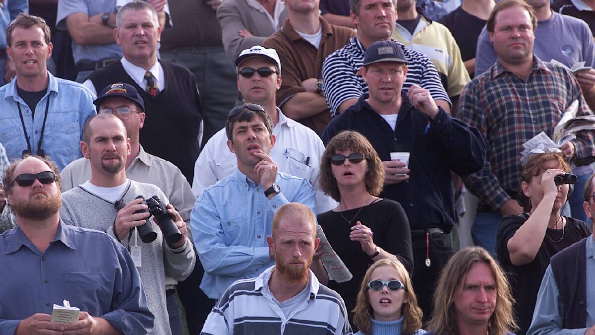 Part of the 2000 May Races crowd on the hill between the old and new grandstand.