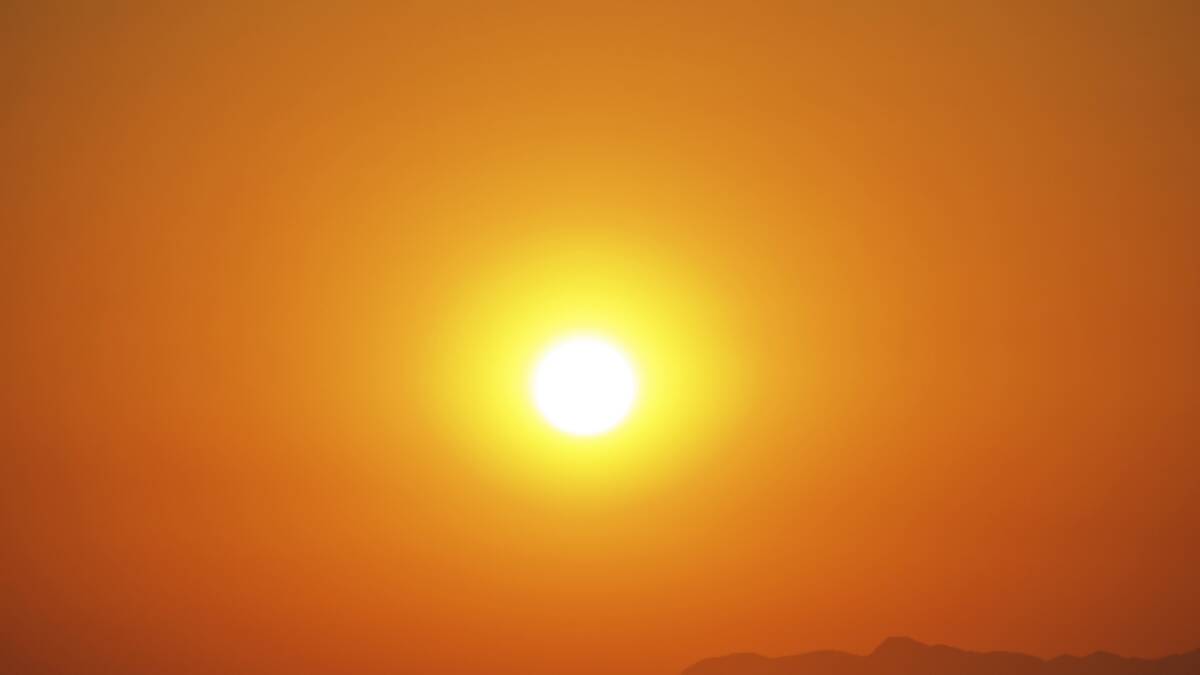 A Department of Health heat health alert issued for tomorrow has been extended to include Sunday. 