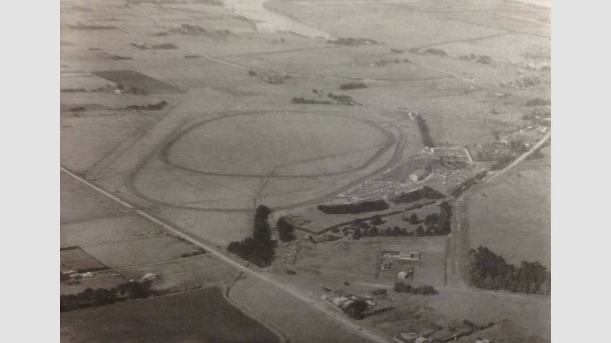 Warrnambool racecourse aerial image from 1920s, taken by visiting Melbourne photographer Charles Pratt, aka Airspy. This image shows a mere handful of houses amid the paddocks beside Moore Street (along bottom corner), Tozer Road, McGregors Road and Grafton Road. SOURCE: Warrnambool & District 