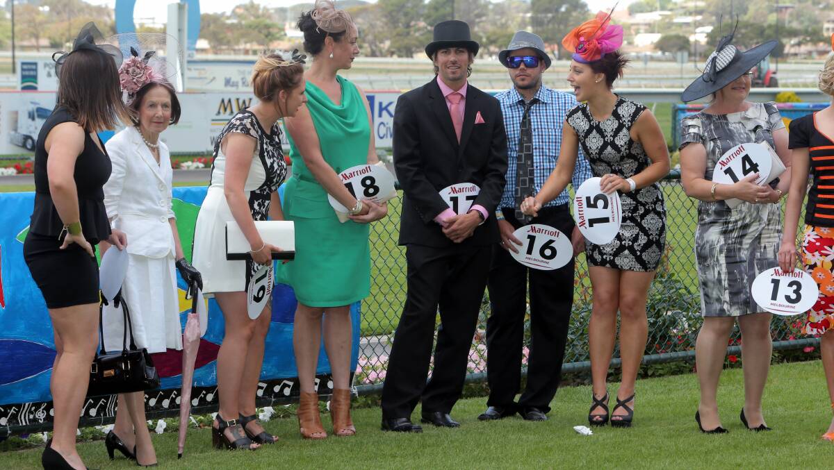 Fashions on the Field entrants.