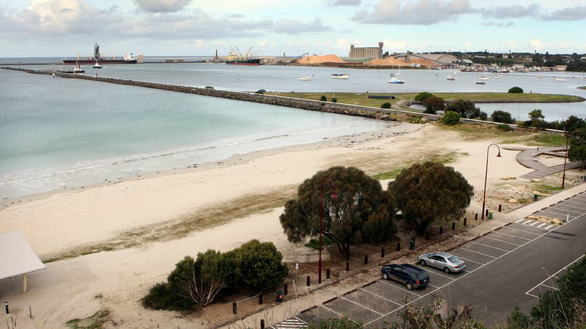 Parking fees at Portland's foreshore will allow the council to maintain the area, which has hundreds of cars and boats arrive during peak fishing seasons. 