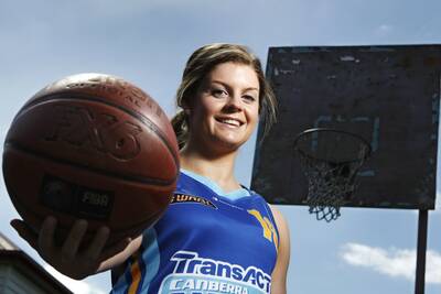 Nicole Hunt is back home in Warrnambool over Christmas for a brief respite from her role as a Canberra Capitals player in the Women�s National Basketball League (WNBL).101222RG16 Picture: ROB GUNSTONE