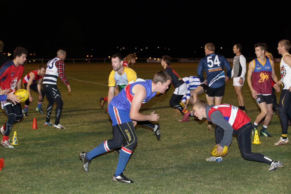Panmure player Chris Bant (centre) trains for the WDFNL interleague side during the week at Mack Oval.