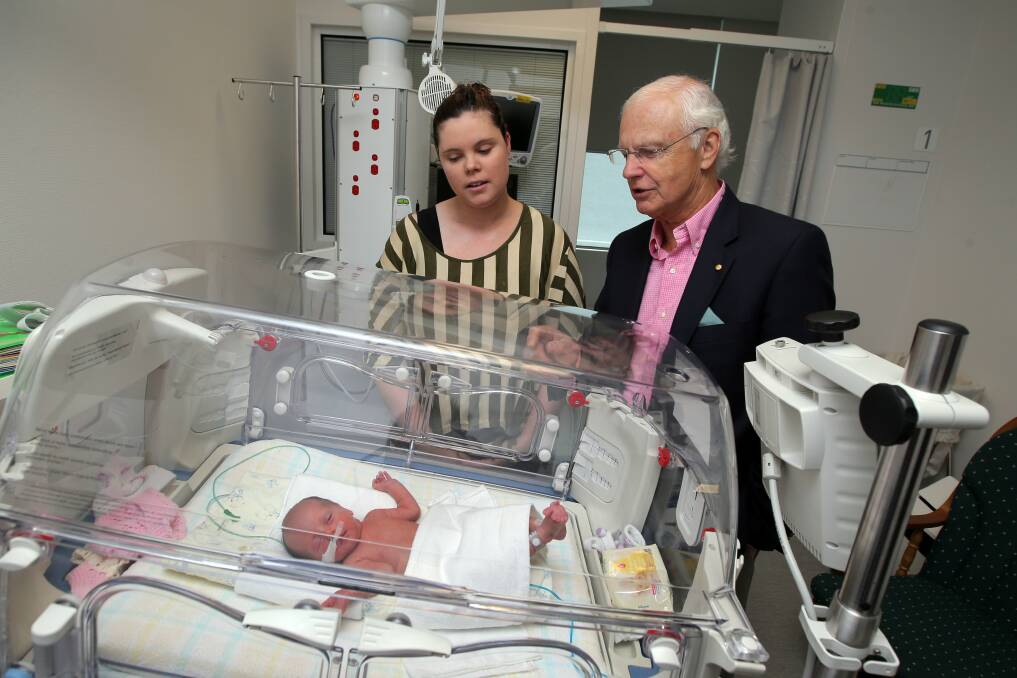  Governor of Victoria Alex Chernov chats with Teanna Bewley, whose baby Meneske Meric was born eight weeks premature, at Warrnambool Base Hospital. 