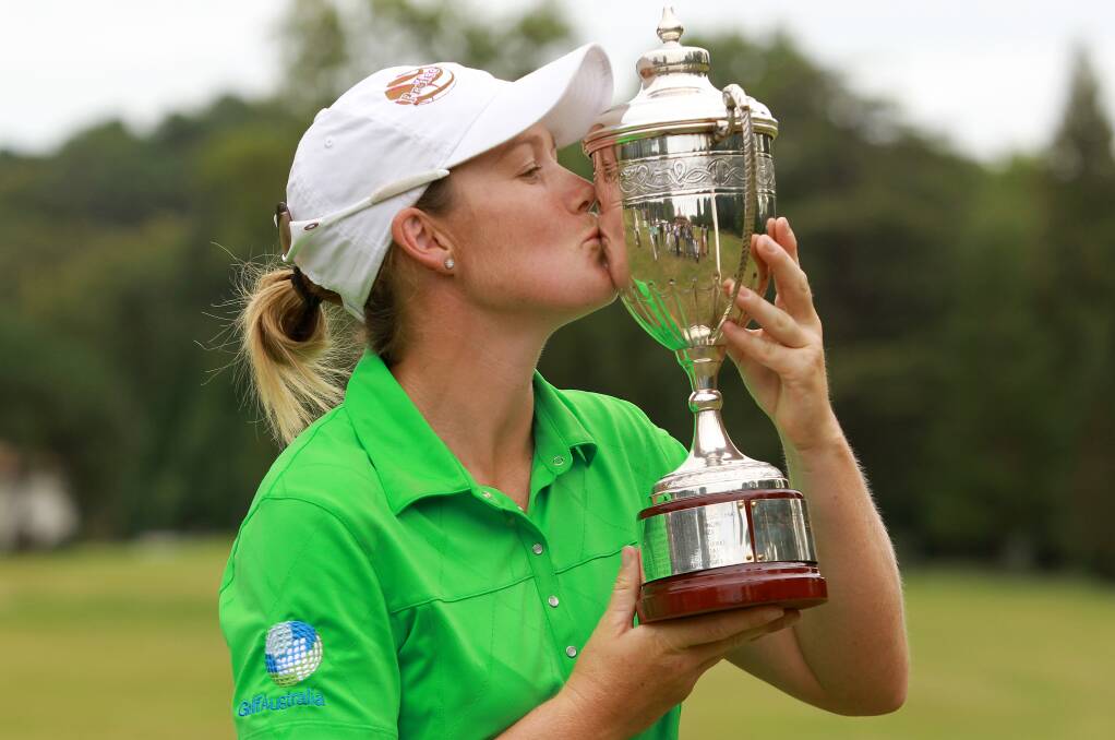 Stacey Keating kisses her Ladies’ Open de France trophy — her second LET triumph in three weeks.