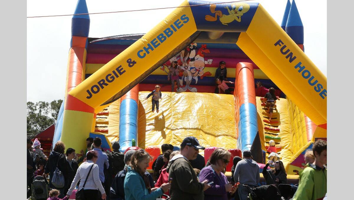 Warrnambool Show 2013: Jumping slide. Jorgie & Chebbies Fun House.  131026LP57 Picture:LEANNE PICKETT