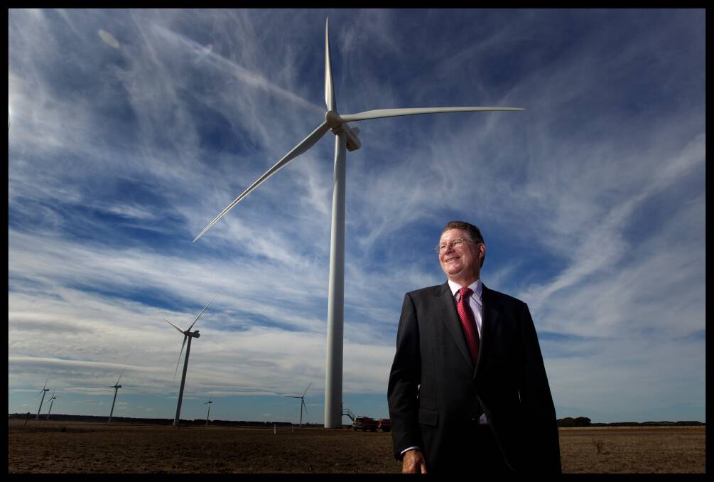 Premier Denis  Napthine has thrown his support behind wind turbines. 