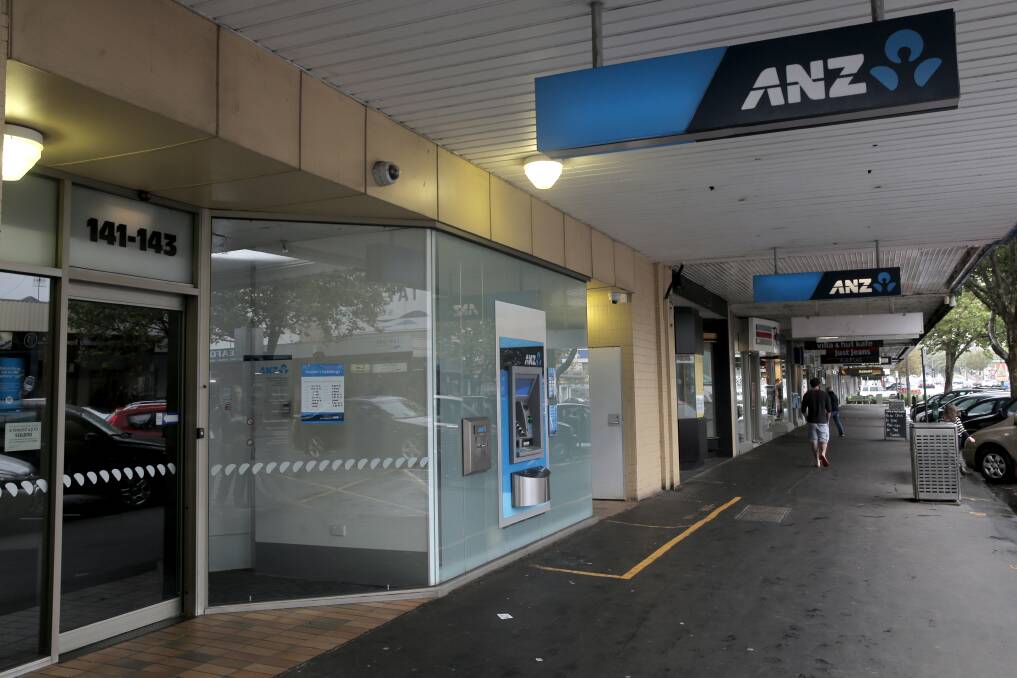 Warrnambool's ANZ bank branch is moving to new premises across the road early next year