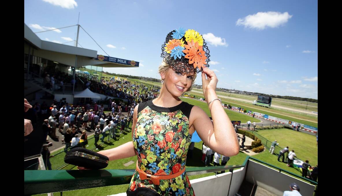 Fashion on the Fields winner Leah Habel from Port Fairy. 131229DW54 Picture: DAMIAN WHITE