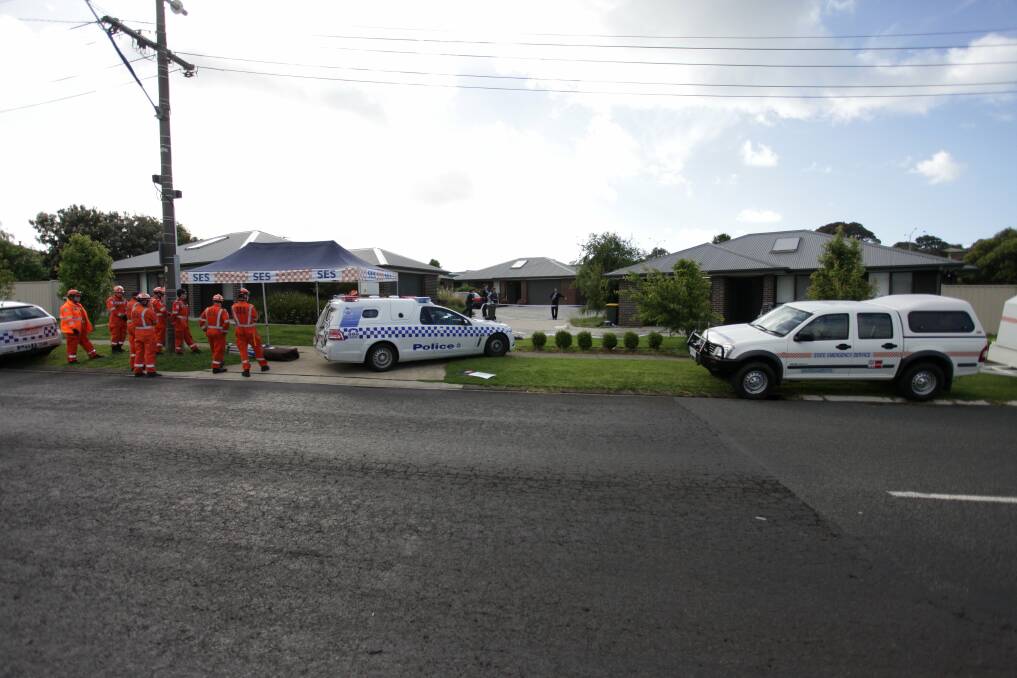 A man in his 40s was found with head injuries outside a block of flats in Warrnambool's Wanstead Street. 