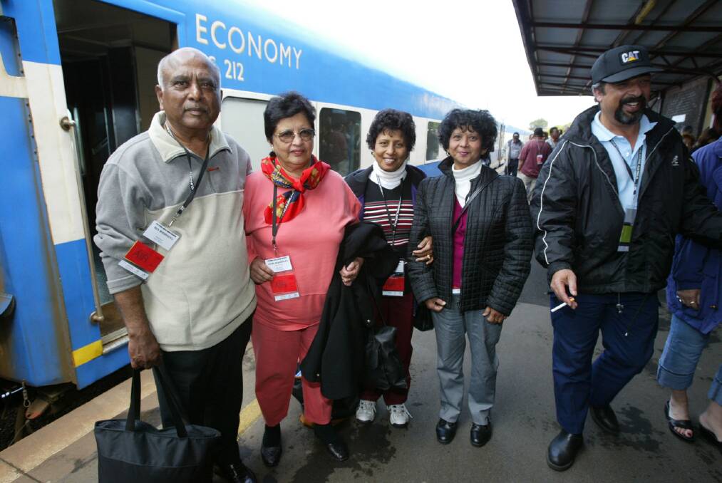 Vilma and Rex Rodrigues and Ramona Pelly and Audiall Rodrigues arriving in Warrnambool for the sixth world Anglo-Indian reunion.