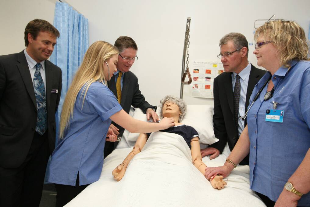 Deakin at Your Doorstep manager Alistair McCosh, Div 2 Nursing student Nadeane Gillespie, Premier Denis Napthine, Minister for Higher Education and Skills Peter Hall and Div 2 Nursing student Vicki Curran. Picture:LEANNE PICKETT