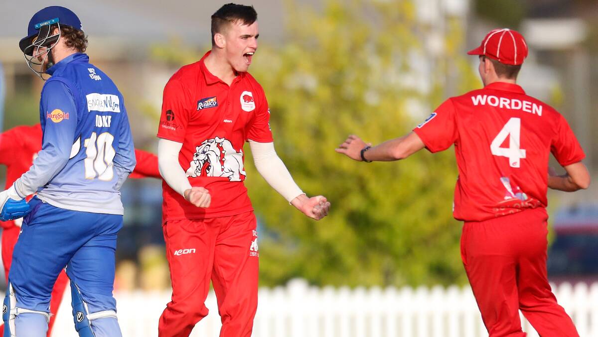Henry Walker celebrates a wicket during the 2019-20 season.