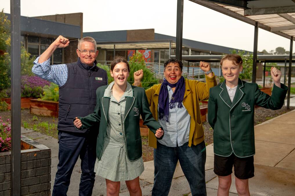 Labor pledges $6.6m for Cobden Tech. Pictured are principal Rohan Keert and Polwarth Labor candidate Hutch Hussein, and students Zac Stevens and Olivia Benson. Picture by Chris Doheny