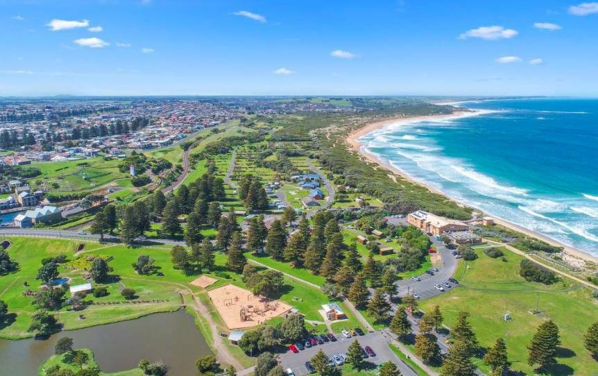 TRAVEL BUG: While COVID surges across the state prompting cancelled bookings, some of the region's accommodation providers say people are still keen to travel. 