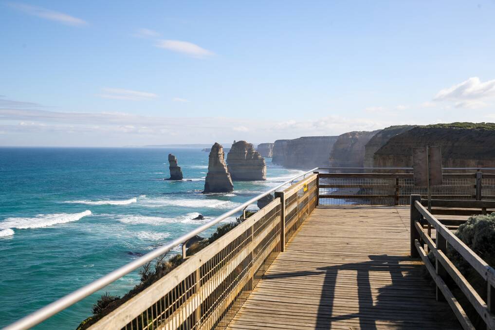 The visible absence of large tour groups from China along the Great Ocean Road has been a major blow to the south-west economy, but a growing number of Indian tourists and international backpackers is helping. 