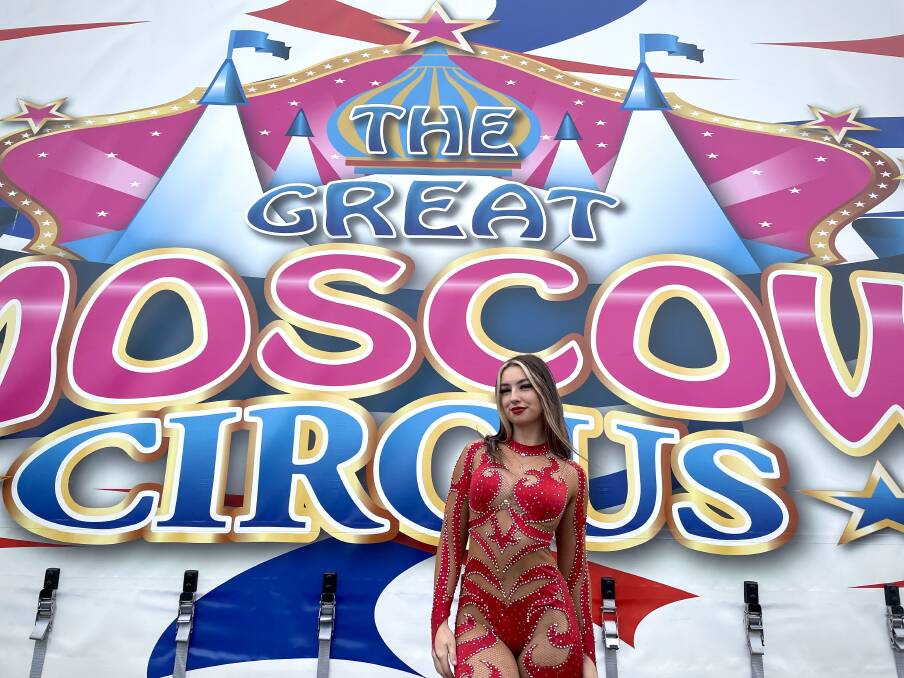 Performer Tahlia Weber of the Great Moscow Circus in Warrnambool. 